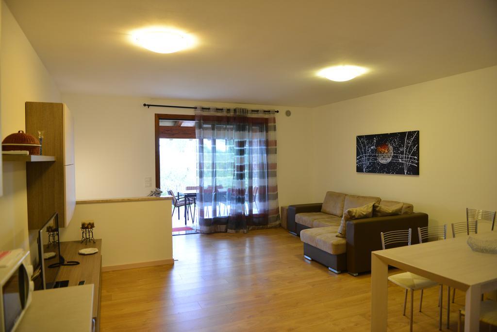 Residence Boschetti Манерба-дель-Гарда Номер фото